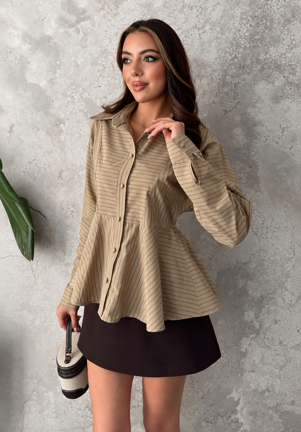 Chemise Péplum Rayée – Beige